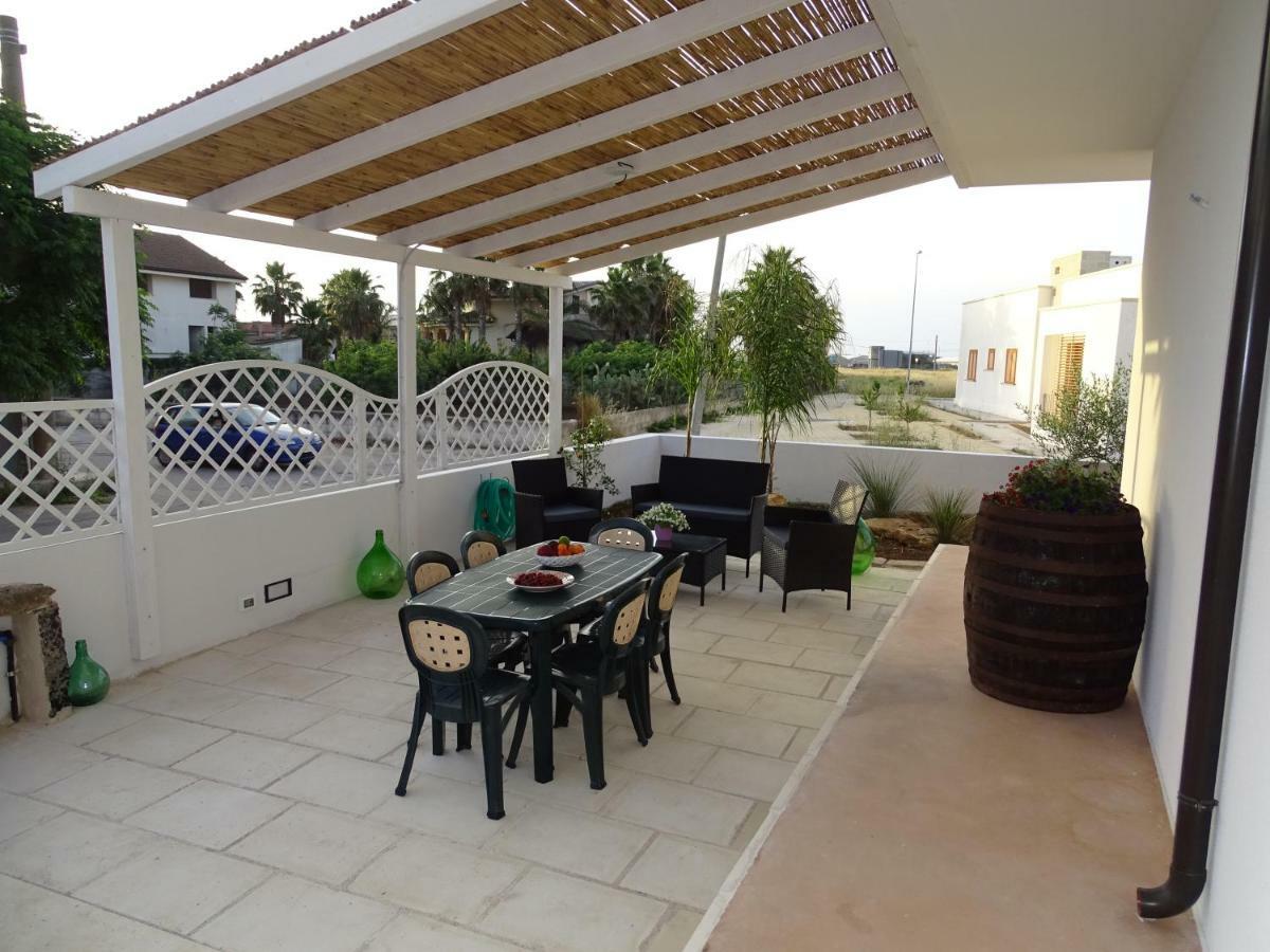 Linda Casa Vacanze Felline Exterior foto