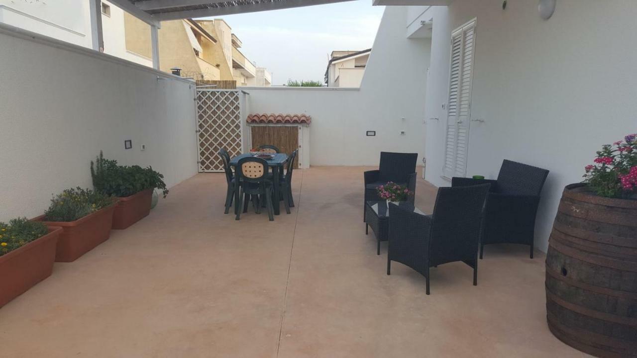 Linda Casa Vacanze Felline Exterior foto
